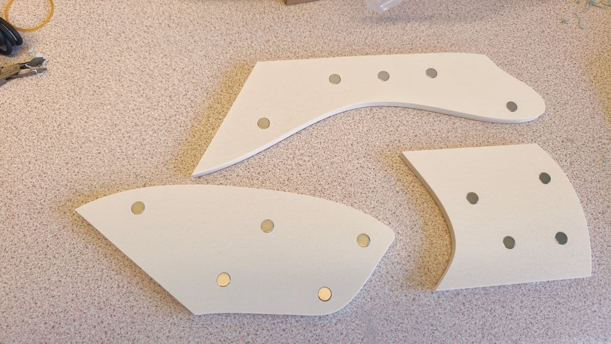 Filamentcaster guitar + 3 guitar plate sets, view 3